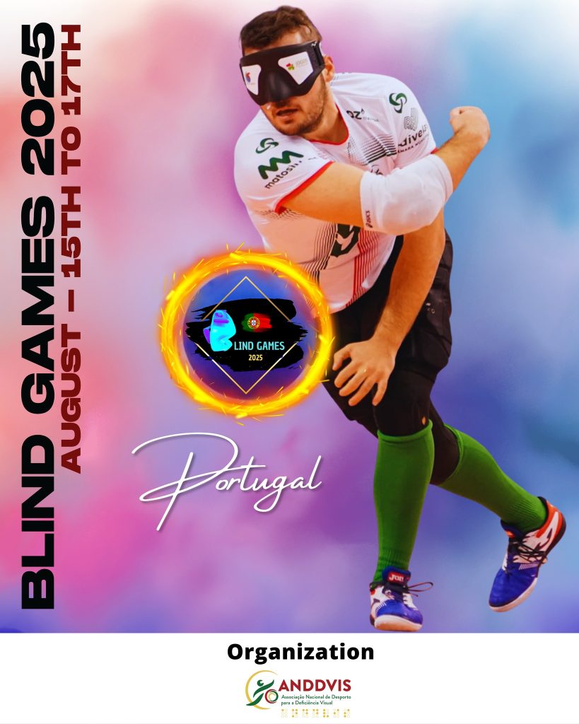 Na imagem podemos ver um atleta a lançar a bola de goalball.